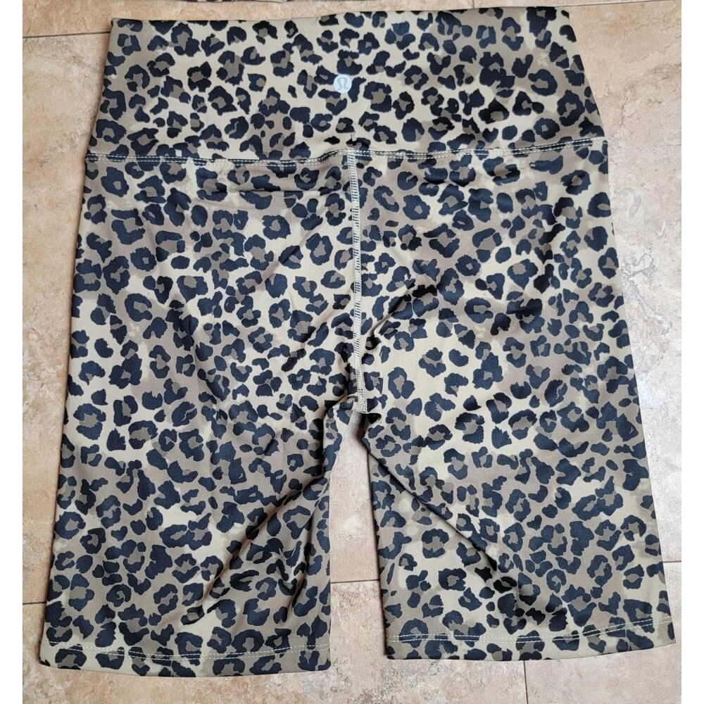 Lululemon Sz 2 Animal Print Defined Jacket Shorts Brown Leopard Set Activewear - Picture 6 of 13